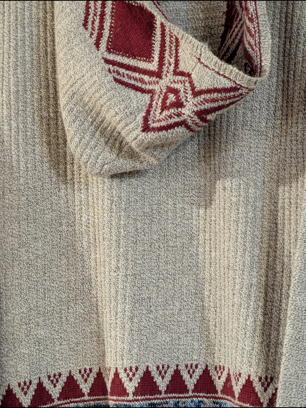 Lucky Brand Cream Hooded Cardigan with Red & Blue Geometric Pattern - Picture 9 of 10